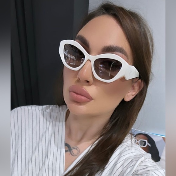 💯 - New - Prada 0PR 07YS Universal Fit Gradient Sunglasses - Picture 1 of 15